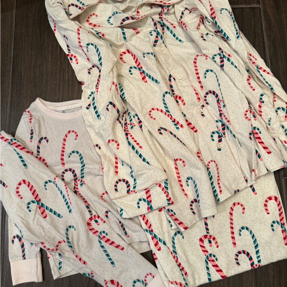 Candy Cane Print Kids Pajamas Soma Mommy (L) and mini matching 3T